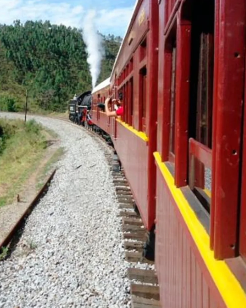 Passeio de Trem com Tour em Guararema
